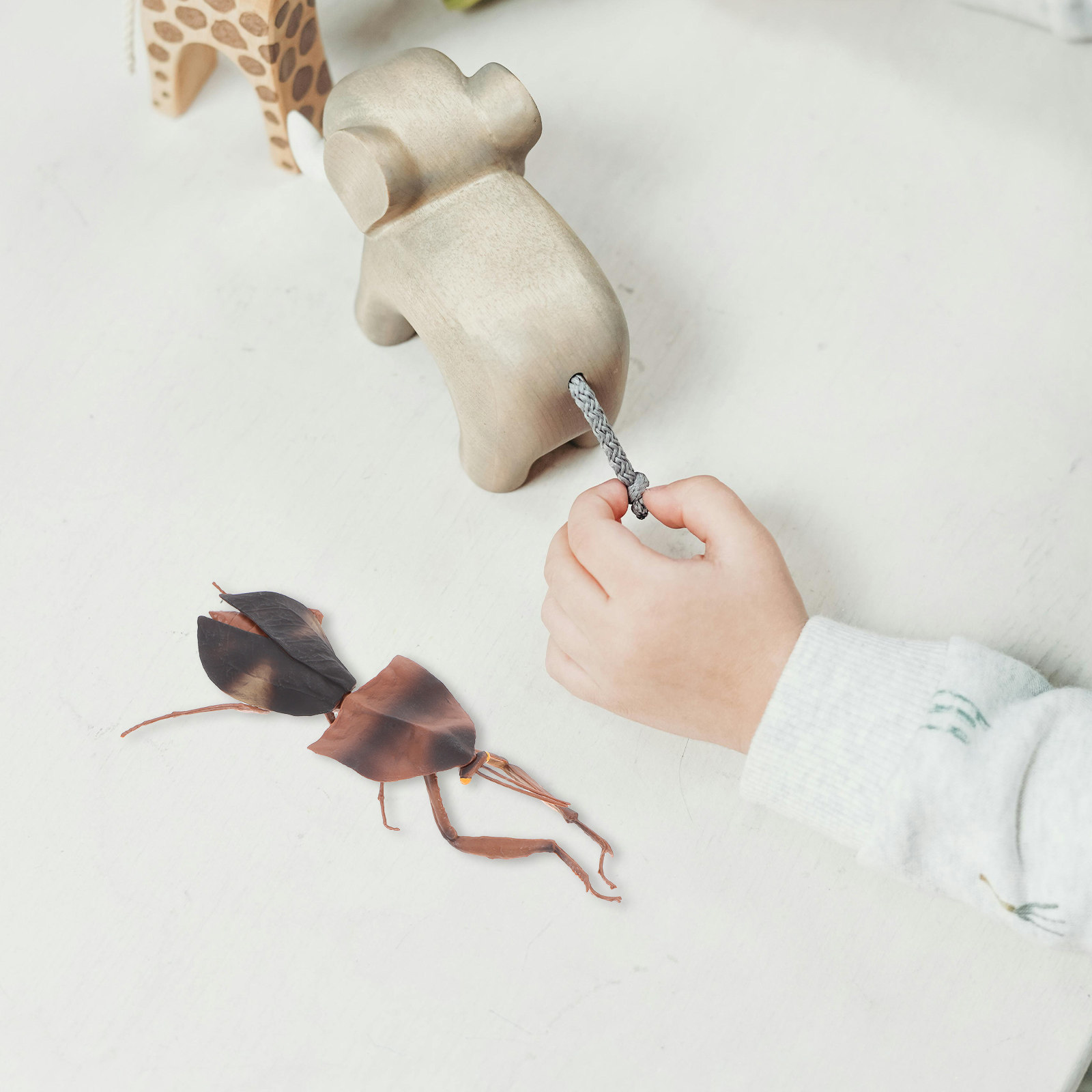 Mantis de hojas secas, insecto - Science Toy reseña y precio